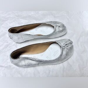 Maison margiela metallic tabi flats